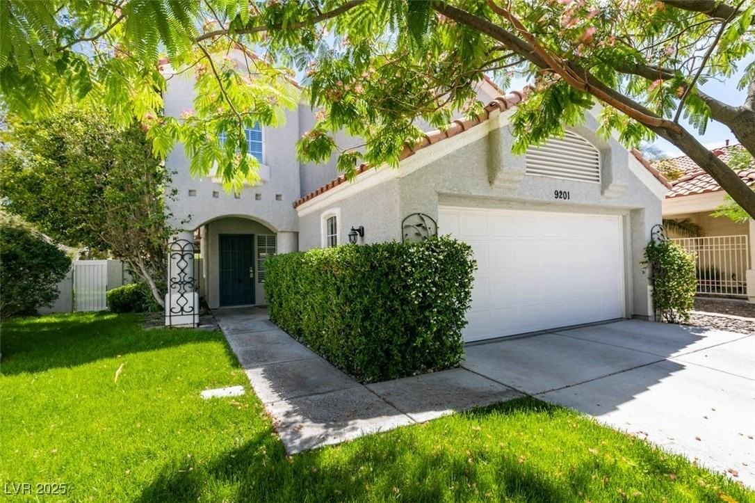 9201 Buckhaven Drive - Photo 2 of 40