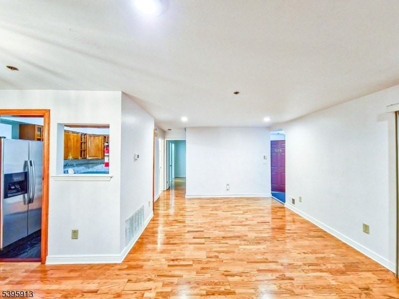 404 N Lafayette Rd - Photo 6 of 27