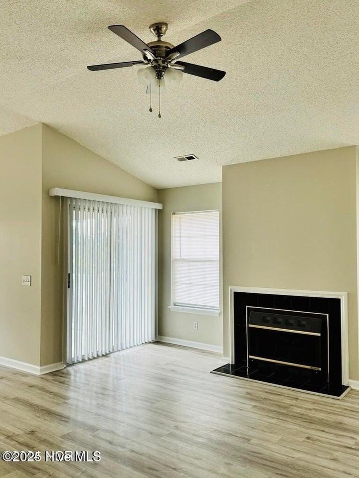 2932 Mulberry Ln Unit D #D - Photo 7 of 15