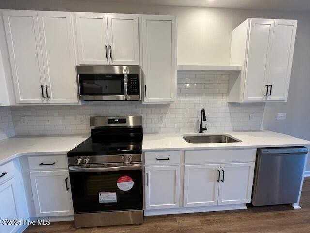 8292 Paramount Pt - Photo 7 of 21