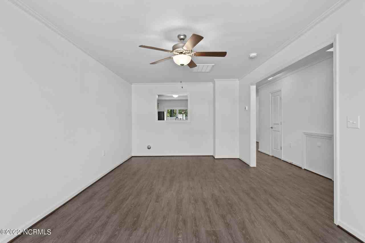 318 Glenellen Loop Rd - Photo 3 of 17