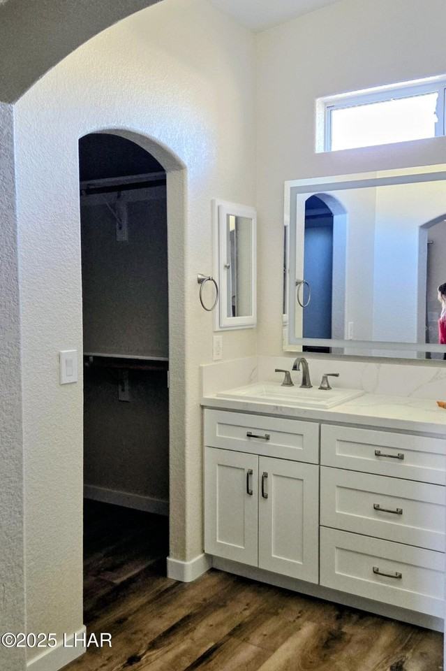 3315 Baysinger Drive - Photo 3 of 6