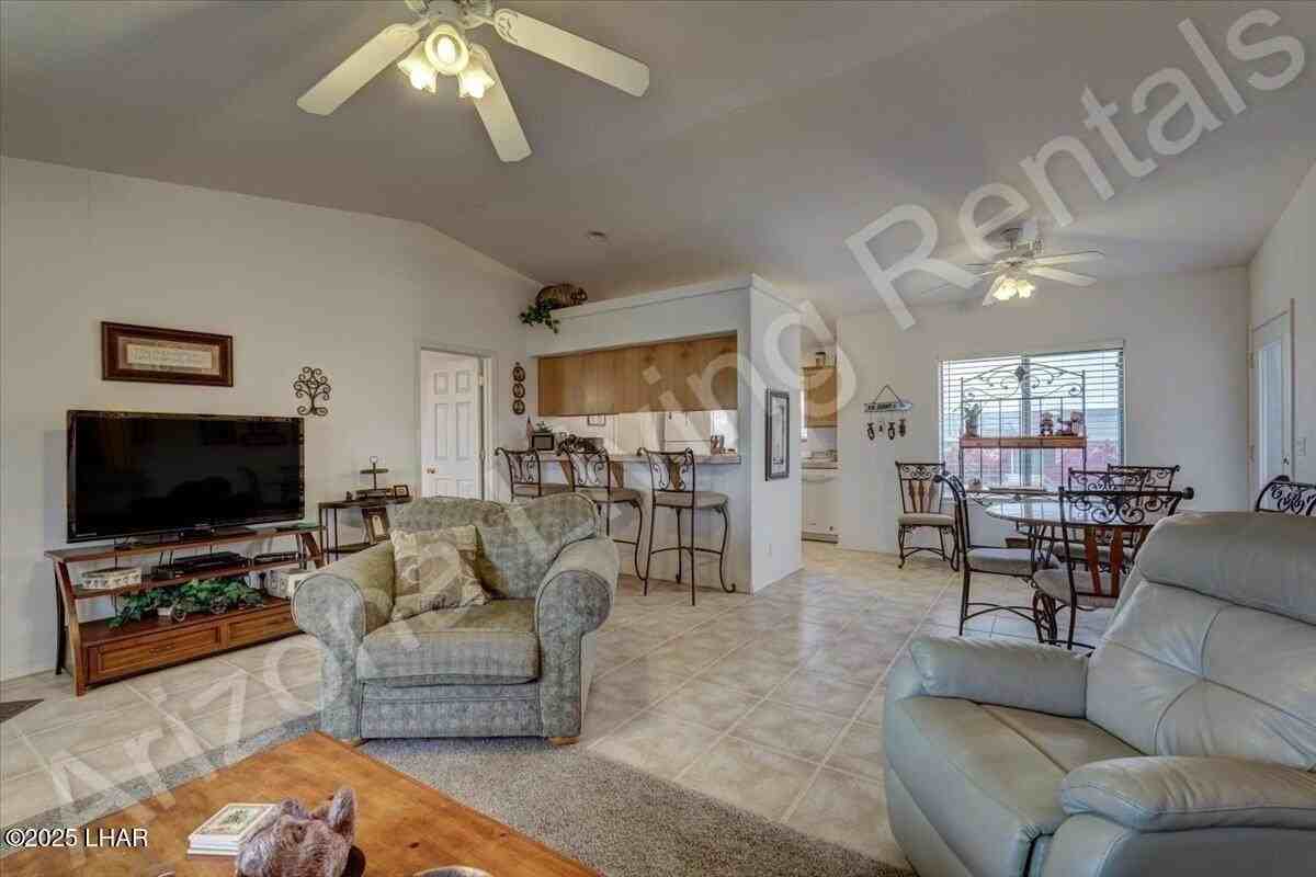 790 Osage Ct - Photo 6 of 27