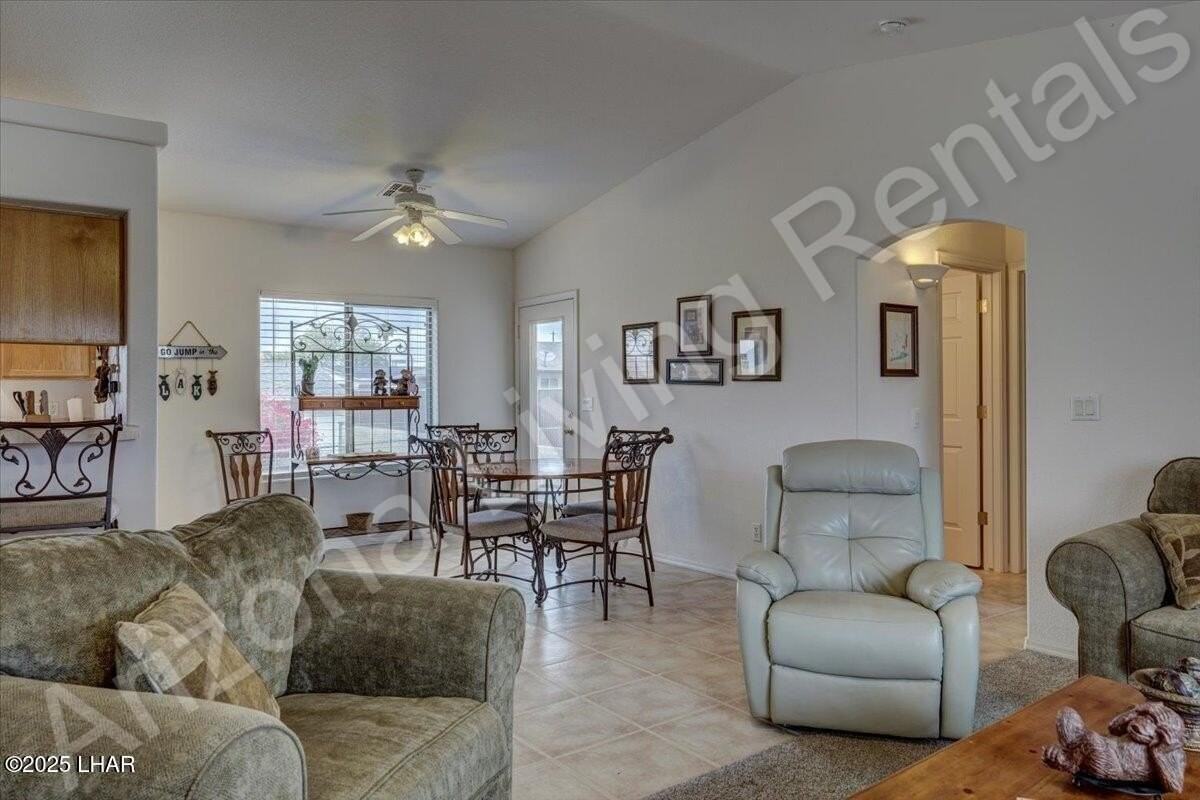 790 Osage Ct - Photo 7 of 27