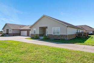 508 Regency Cir - Photo 1 of 1