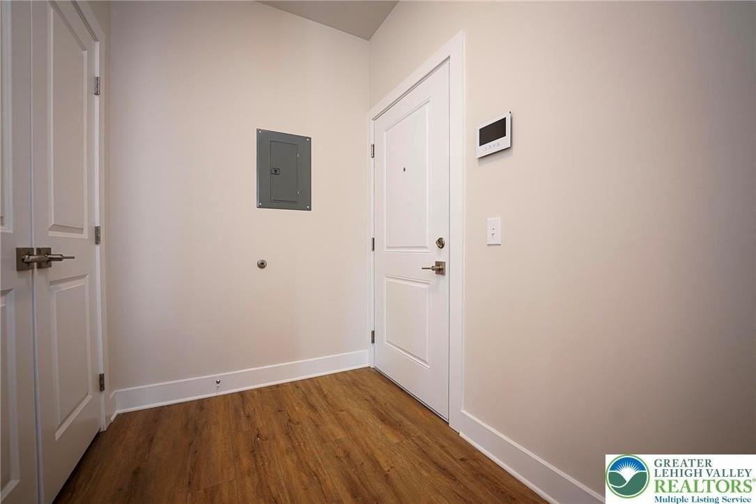 1763 Madison Ave Apt 201 #201 - Photo 4 of 20