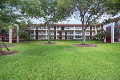 150 Sw 134th Way #206R - Photo 1 of 1