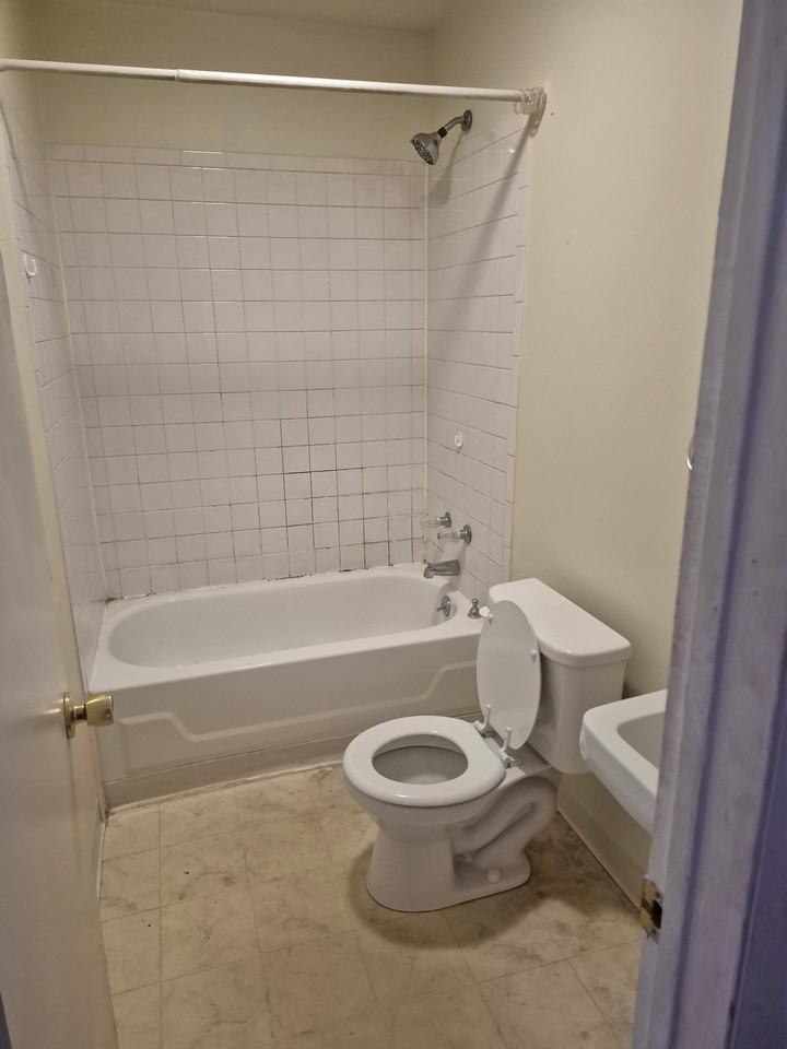 13-15 South Washington Street - Photo 3 of 12