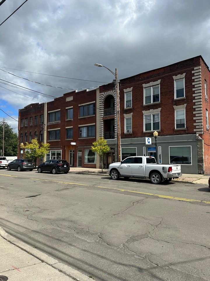 13-15 South Washington Street - Photo 5 of 12