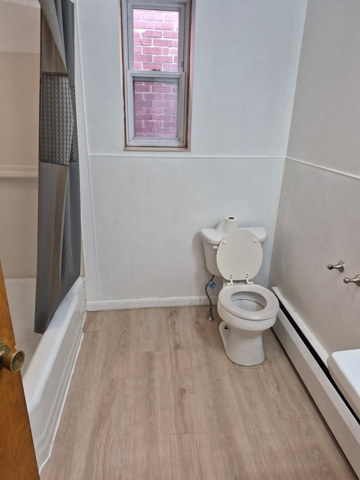 13-15 South Washington Street - Photo 3 of 7