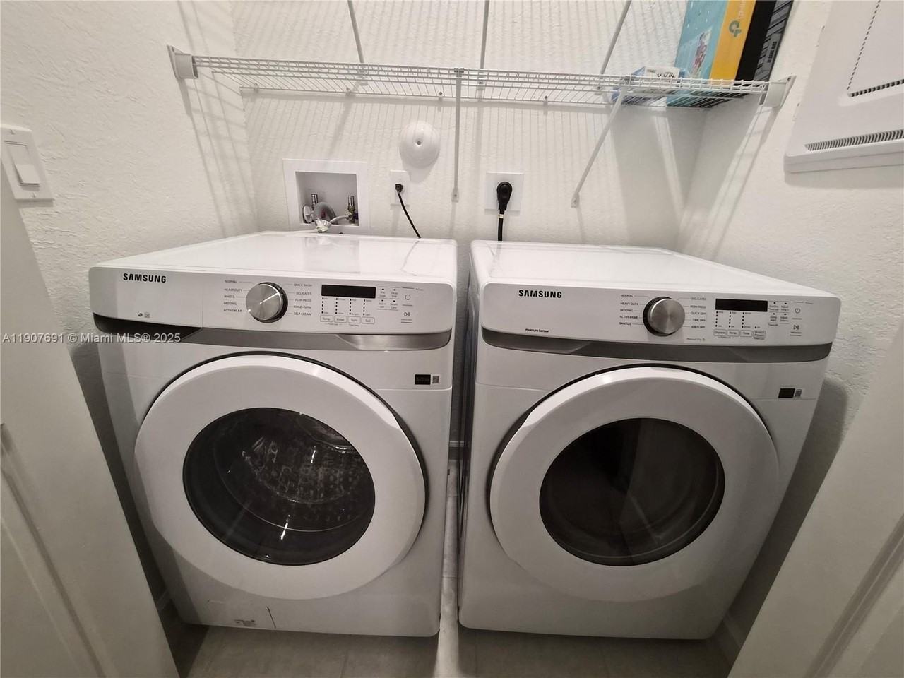 2741 Nw 55th Way #2741 - Photo 7 of 30