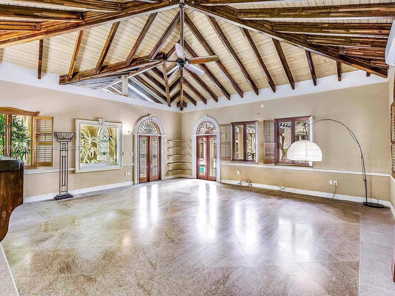 3504 Banyan Cir - Photo 7 of 29