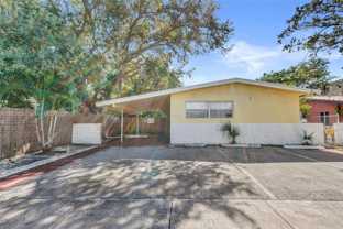 720 Se 15th St #2R - Photo 1 of 1