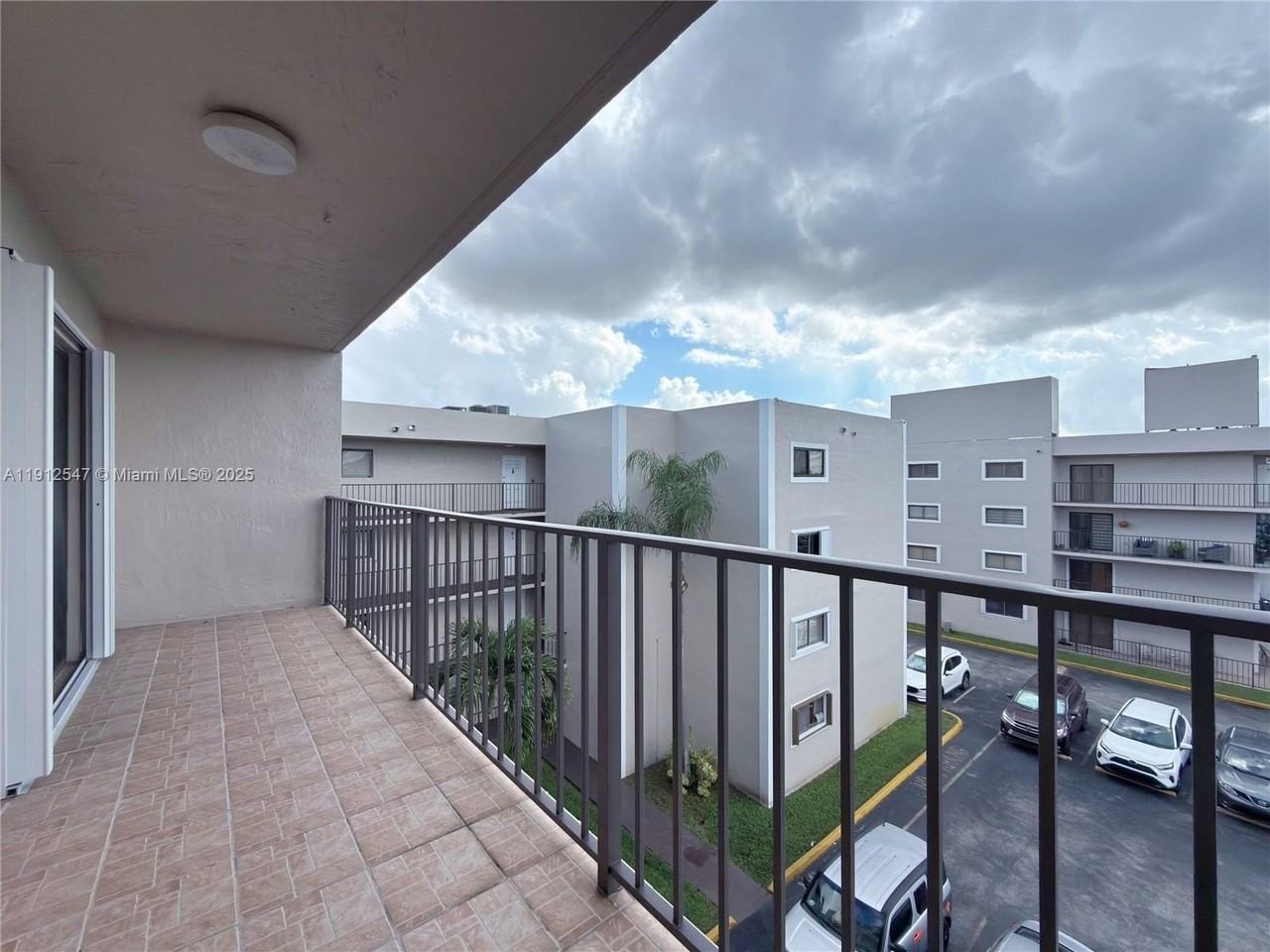 8500 Northwest 8th Street #405 - Photo 3 of 32