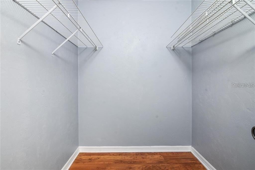 431 Nw 50th Blvd #K - Photo 4 of 10