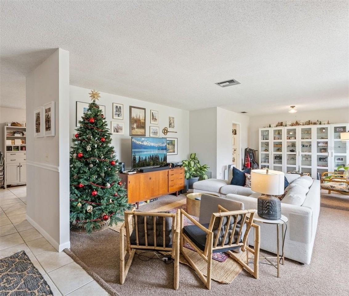 149 Roper Drive - Photo 5 of 20