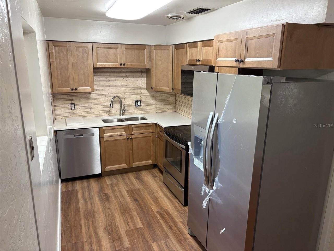 401 Nw 36th St - Photo 3 of 13