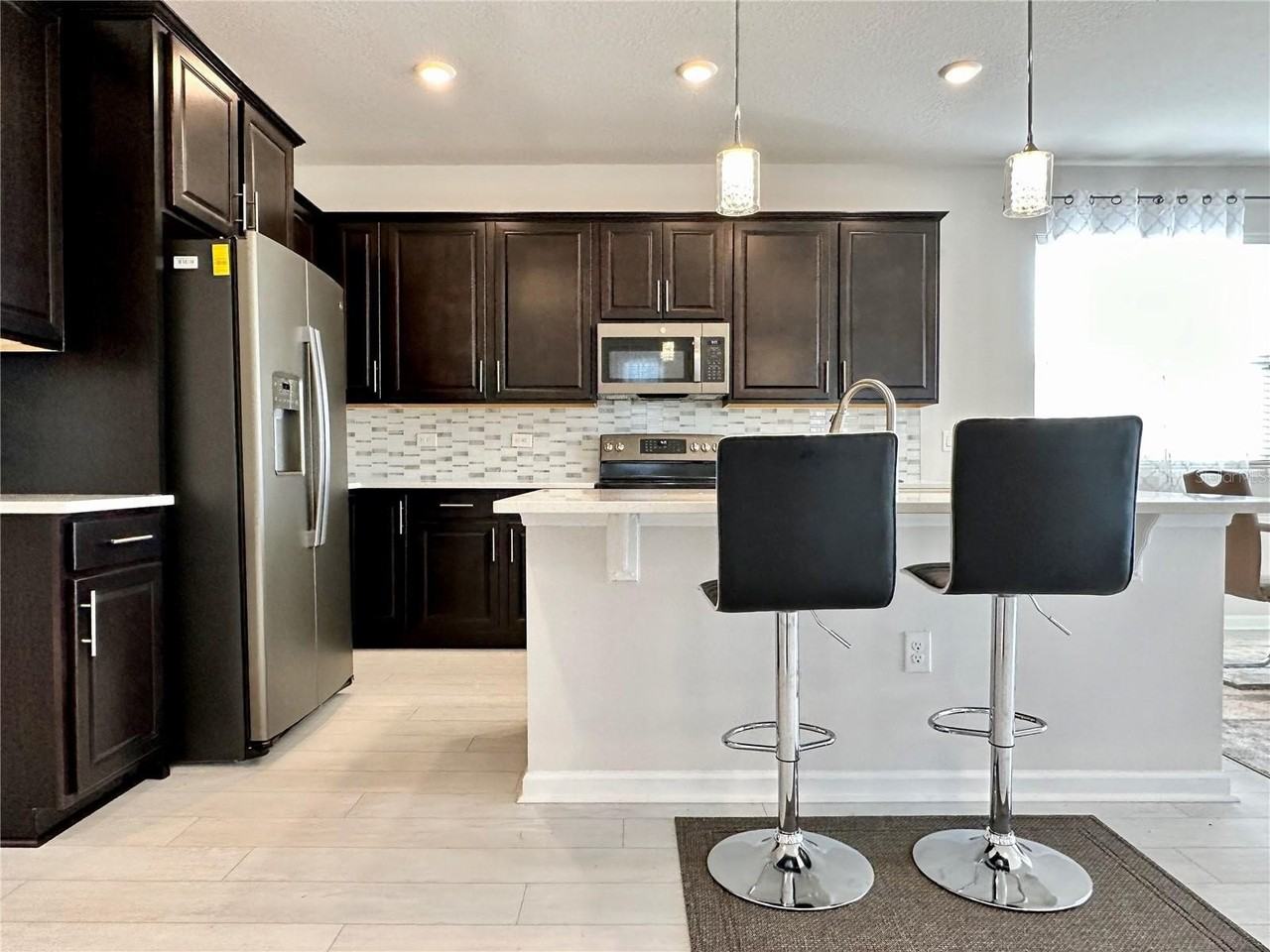 2612 Magnolia Ave - Photo 5 of 38