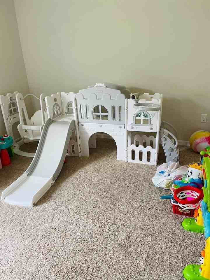 4058 GARDENIA AVENUE - Photo 4 of 7