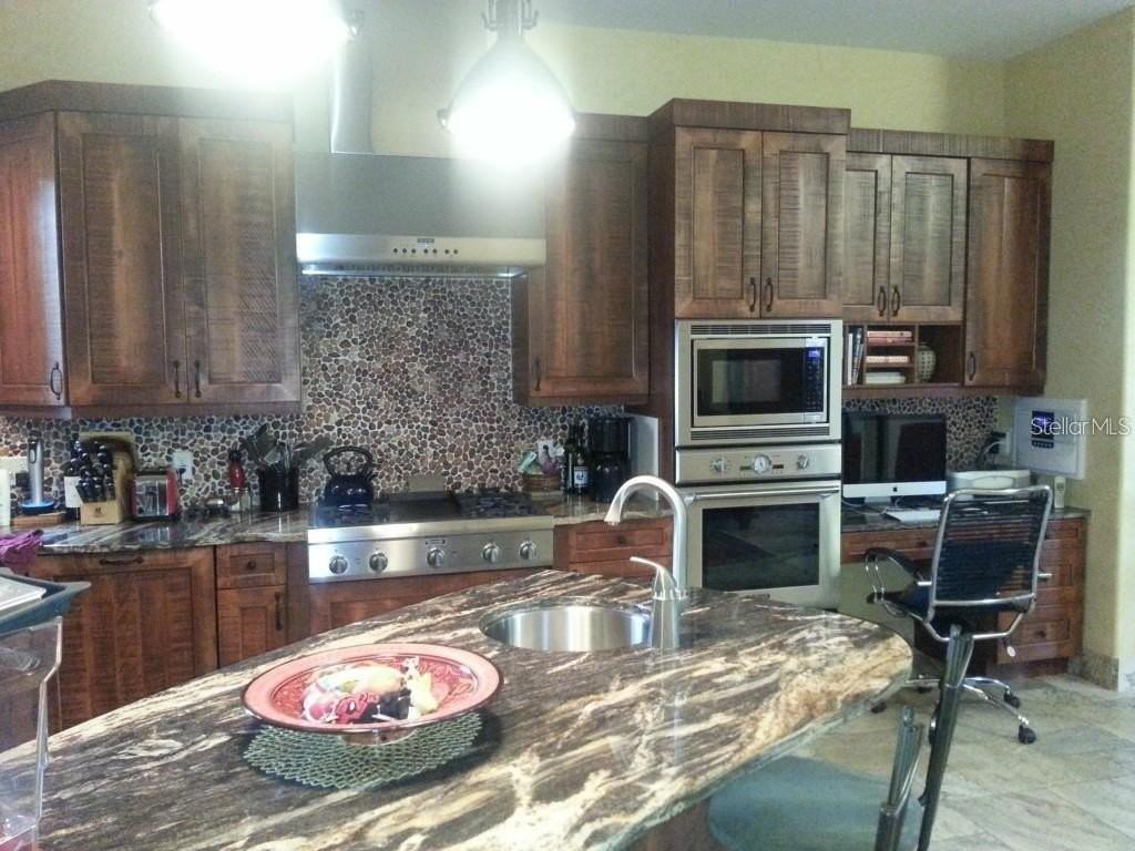 1953 Freedom Dr - Photo 3 of 50