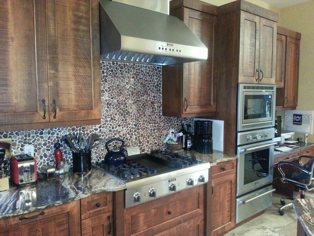 1953 Freedom Dr - Photo 4 of 50