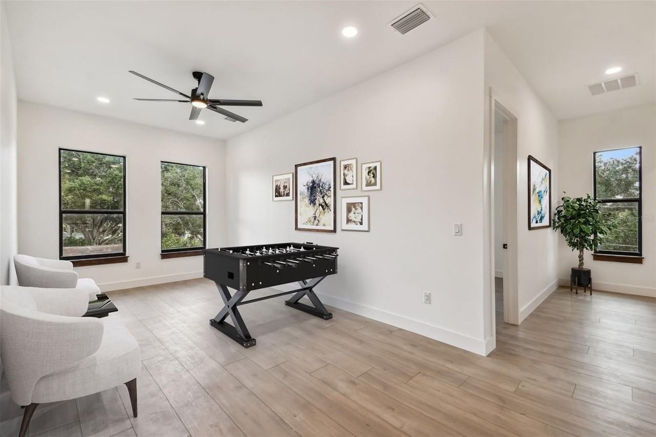 4717 W Oklahoma Ave - Photo 3 of 35