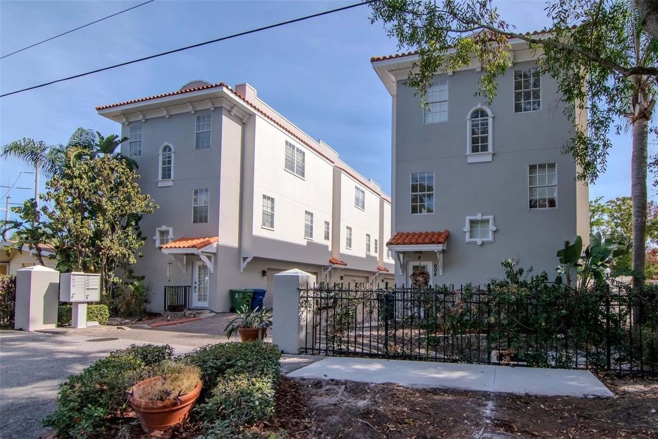 608 S Matanzas Ave #2 - Photo 3 of 33