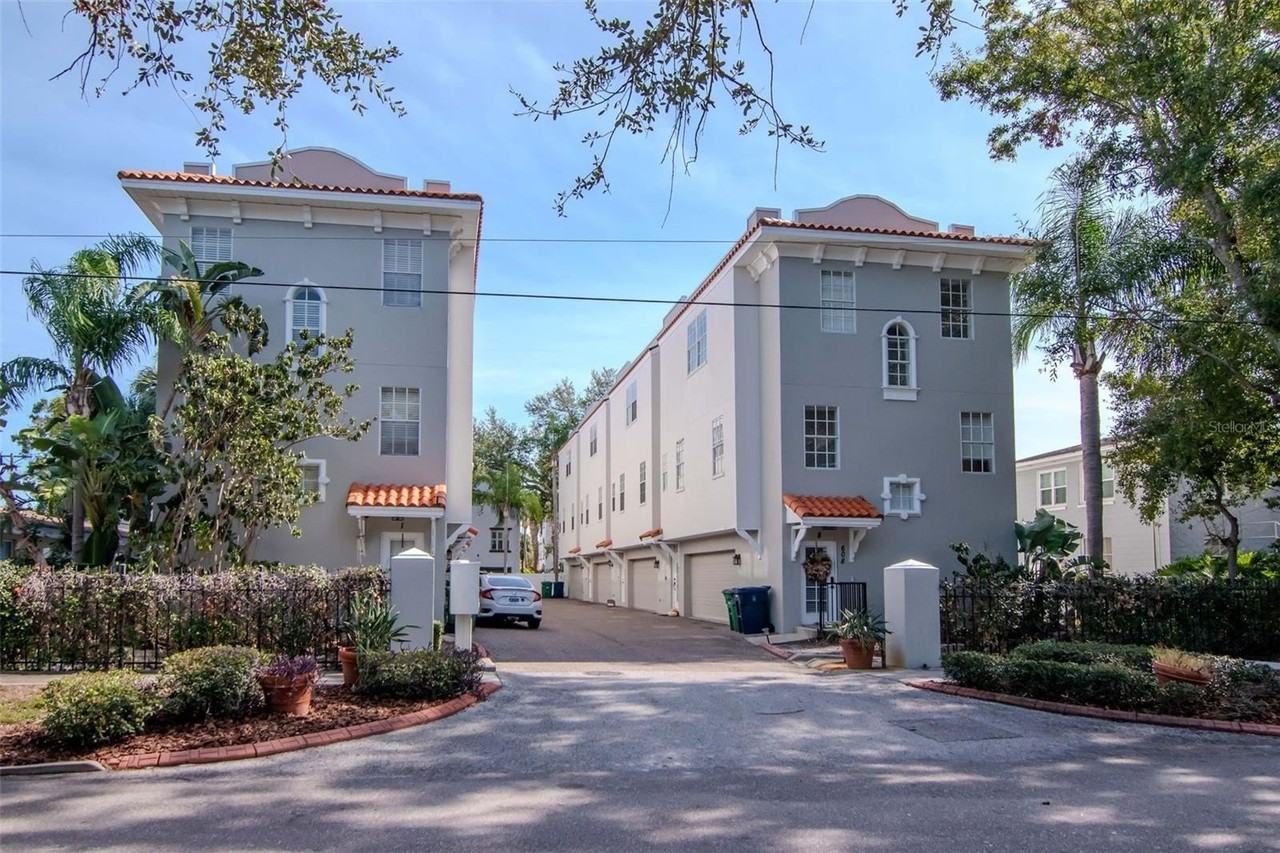 608 S Matanzas Ave #2 - Photo 6 of 33