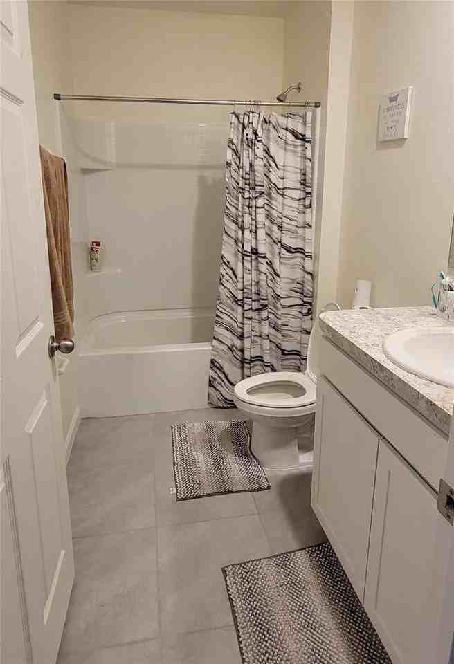 978 Remington Green Dr Se - Photo 7 of 10