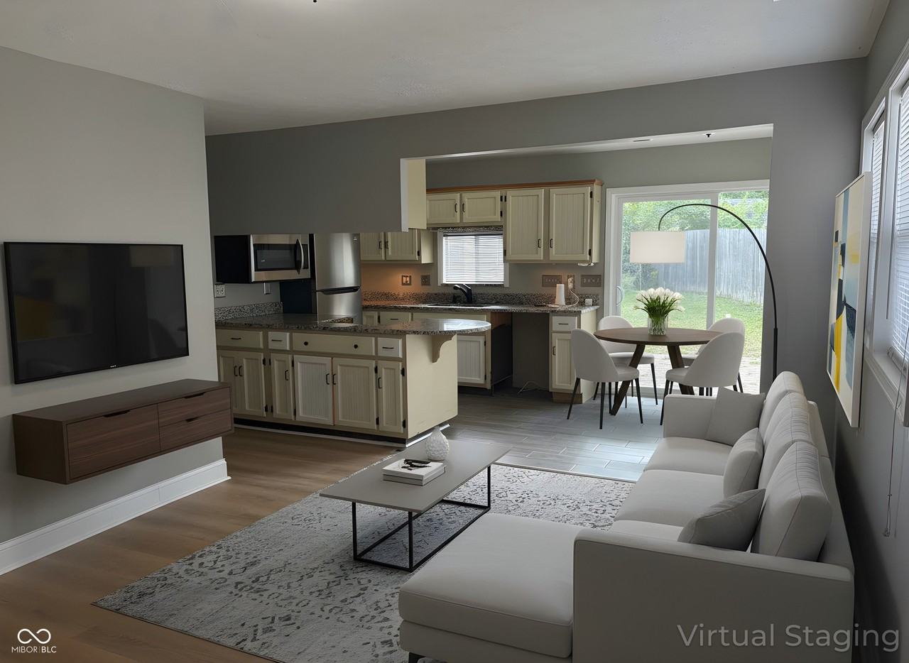 8231 East 50th Street - Photo 4 of 20