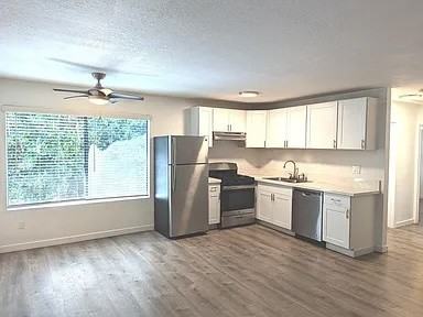 4546 60th Street - Photo 2 of 10