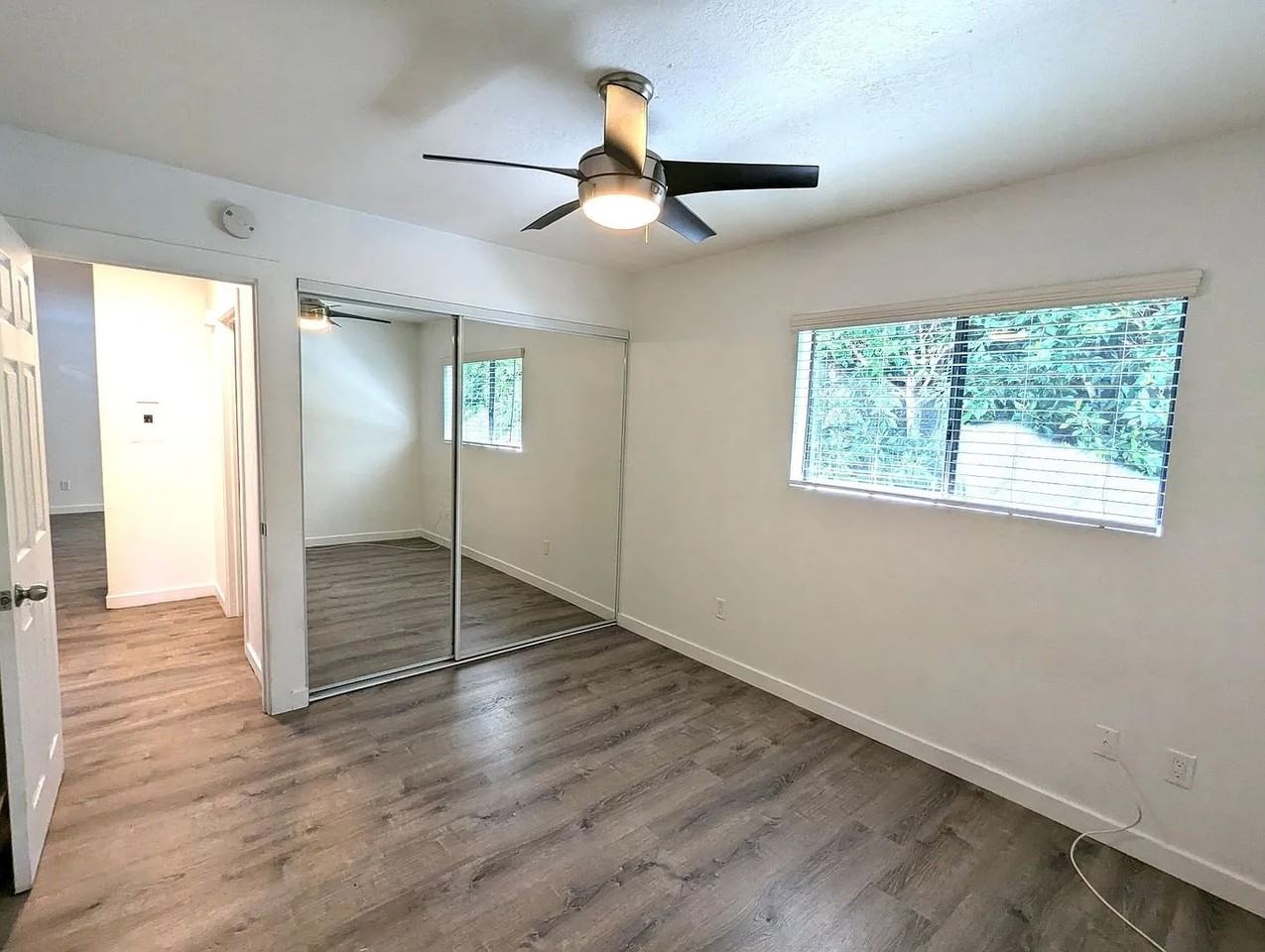 4546 60th Street - Photo 5 of 10