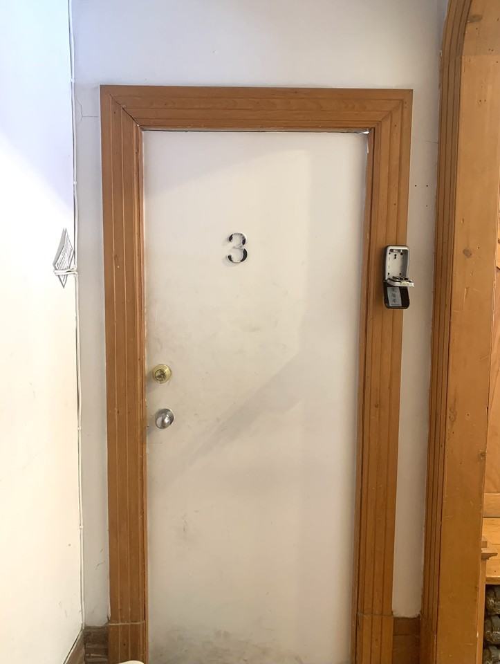 301 Wilbrod Street - Photo 3 of 24