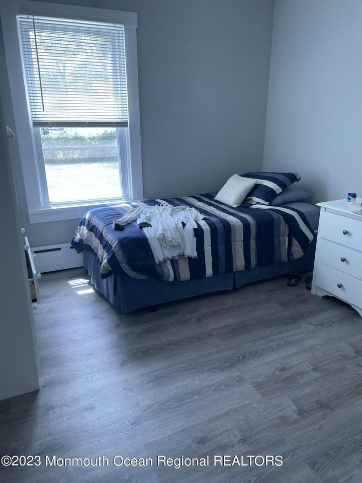 12 Wyckoff St - Photo 6 of 6