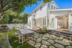 featured image of 581 Brooks St