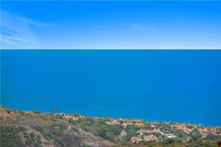 28 Coral Reef - Photo 1 of 1