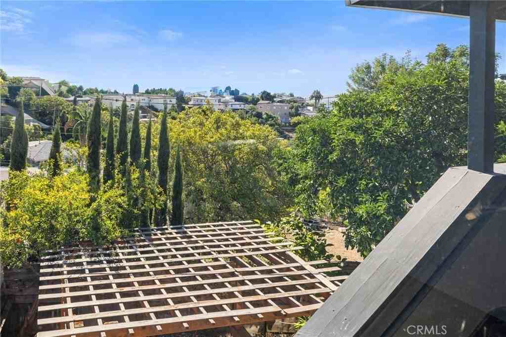 3732 Dwiggins Street - Photo 4 of 23