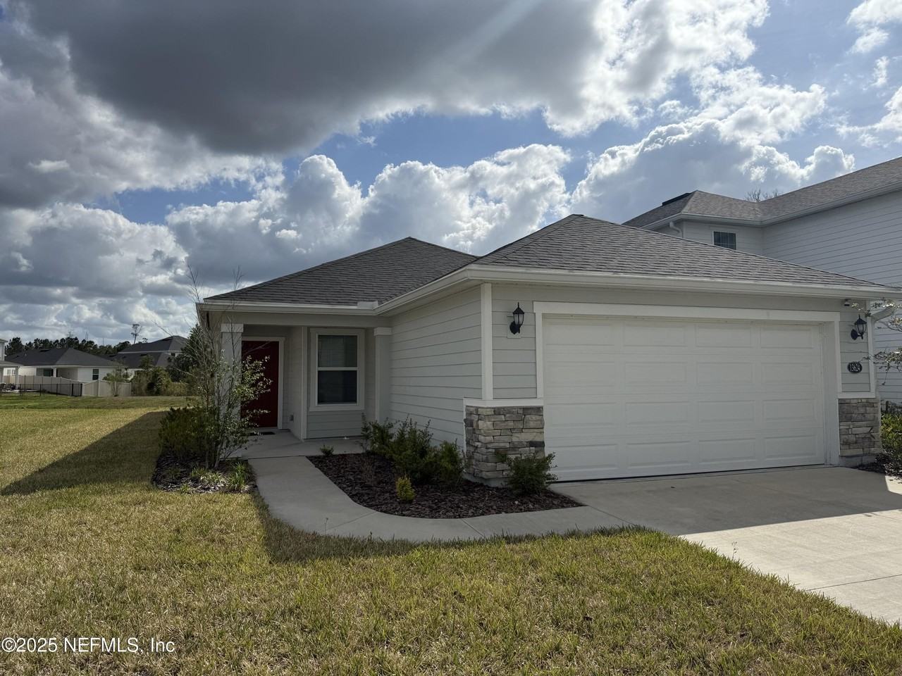 13624 Brookwater Dr - Photo 2 of 32