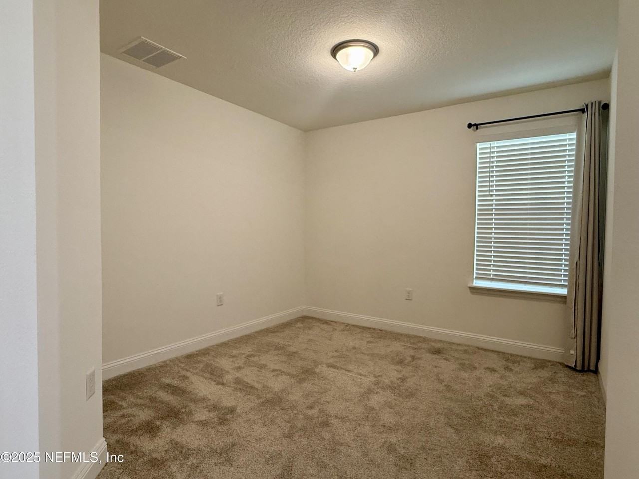 13624 Brookwater Dr - Photo 6 of 32