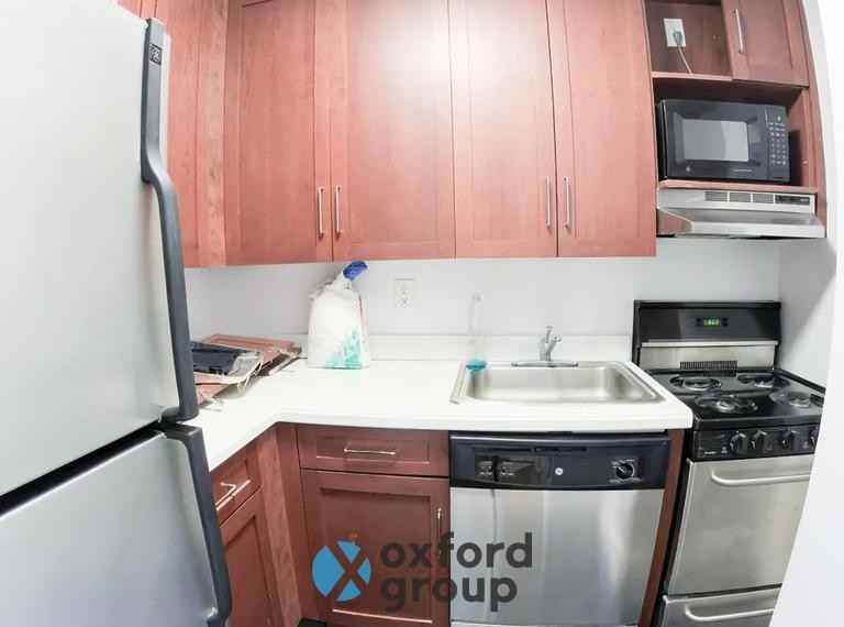 153 East 63rd Street - Photo 7 of 9