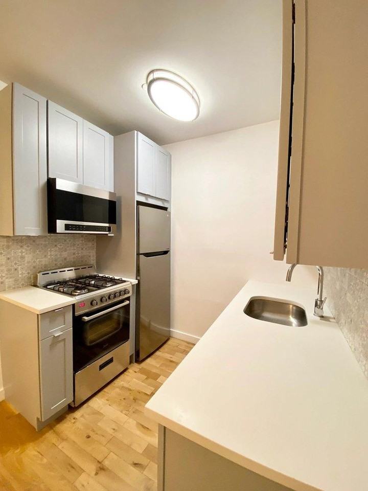 169 W 228th St - Photo 3 of 10