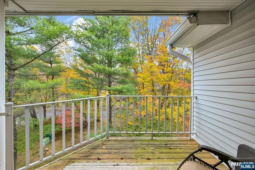 353 Cottonwood Way - Photo 7 of 16