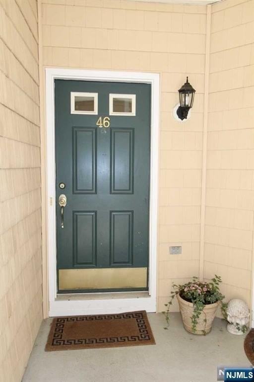 46 Pine Lake Ter - Photo 2 of 17