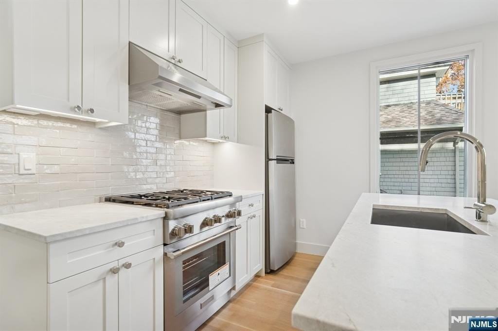 75 Midland Ave - Photo 5 of 26