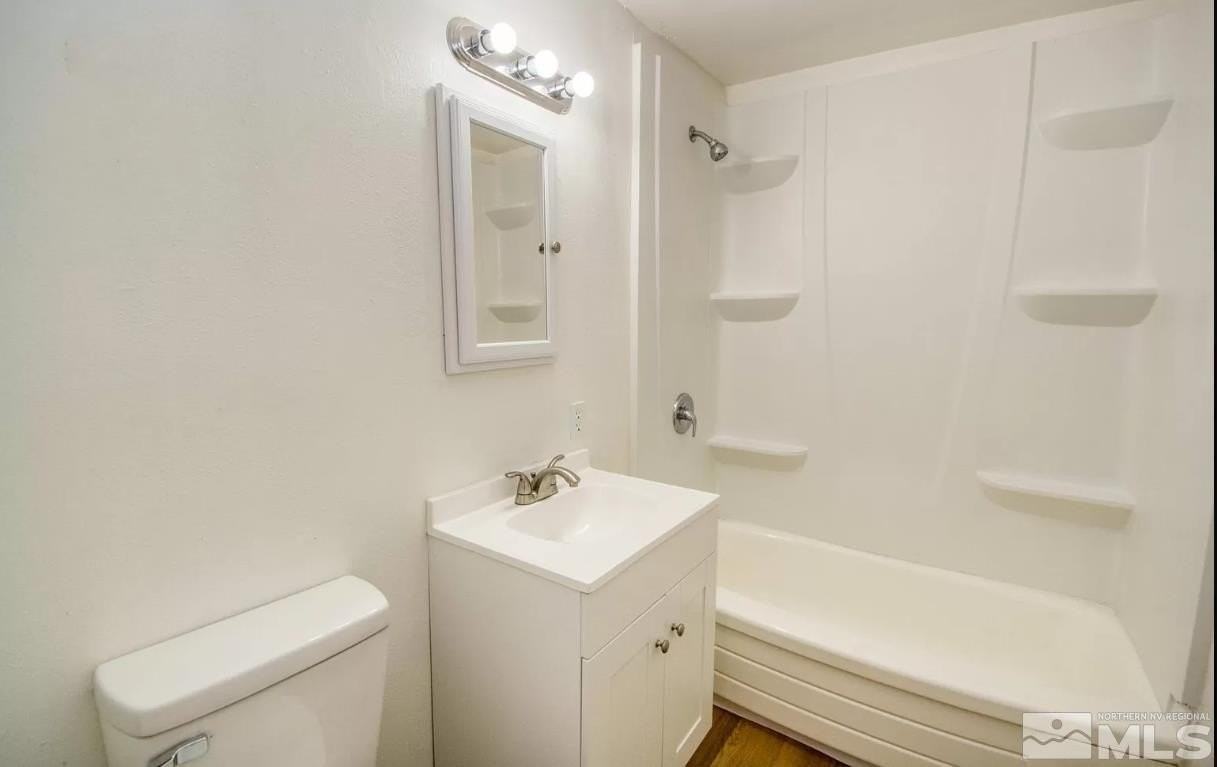 775 Moran Street #5 - Photo 6 of 6