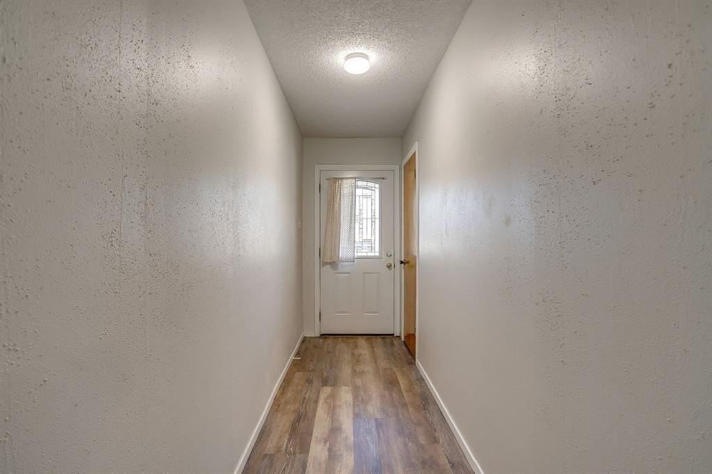 1213 S Rusk St - Photo 4 of 24