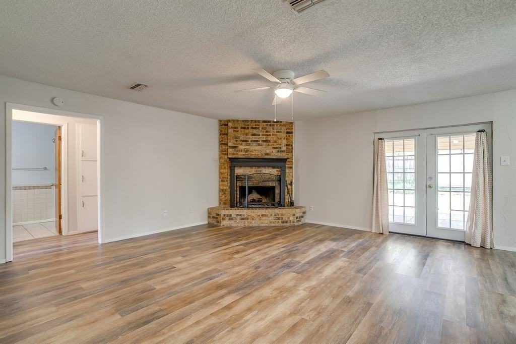 1213 S Rusk St - Photo 5 of 24