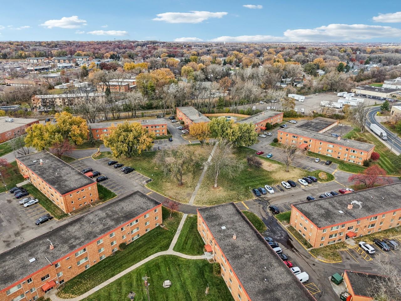 Diamond Eight Terrace - Photo 4 of 49