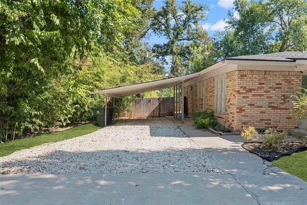 919 North 11th Street - Photo 2 of 28