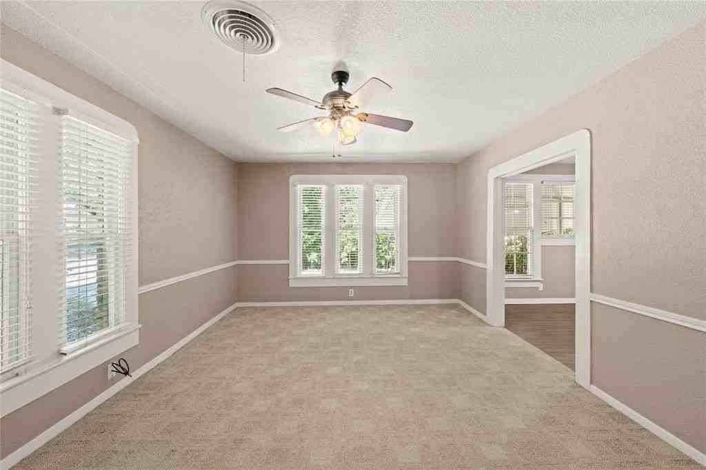 919 North 11th Street - Photo 5 of 28